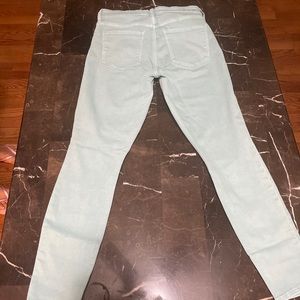 I’m selling jeans!